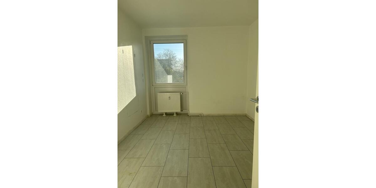 Etagenwohnung Gelsenkirchen Gelsenkirchen-Mitte - 3.5 Zimmer, 70 m&sup2;, 405&euro; | Angebot:26139313