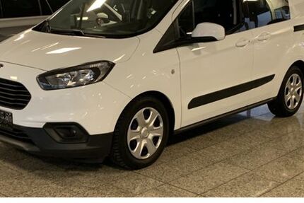 Ford Transit Courier 27.900 km 15.450 &euro; Wuppertal 42329