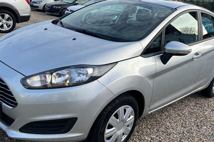 Ford Fiesta 38.000 km 6.999 € Essen 45355