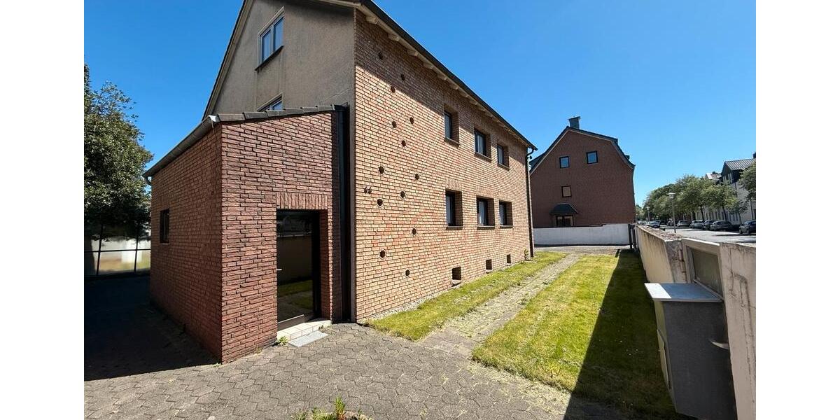 Einfamilienhaus Gladbeck - 7 Zimmer, 185 m&sup2;, 2.600&euro; | Angebot:26397453