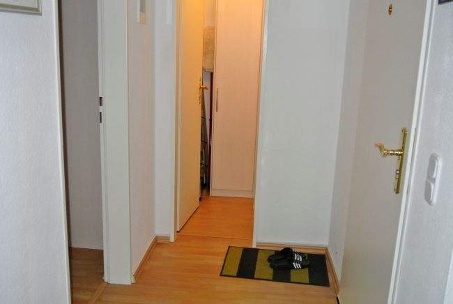 Helle und freundliche Zwei-Zimmer-Wohnung mit Balkon in Holthausen 2 zimmer