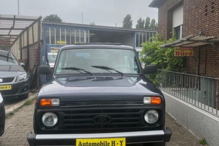 Lada Niva 177.000 km 5.900 € Bottrop 46238