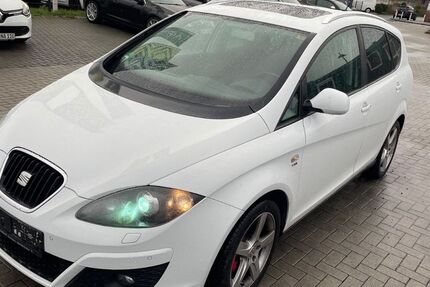 Seat Altea 167.000 km 6.990 &euro; Castrop-Rauxel 44579