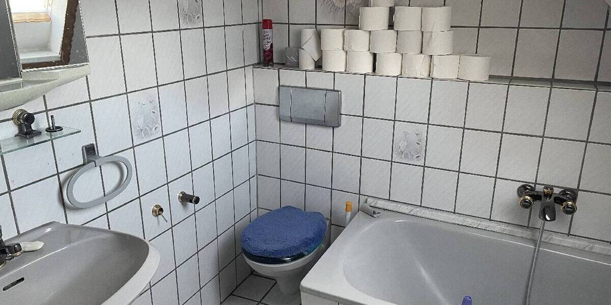 SIE SUCHEN, WIR HABEN - DOPPELHAUSHÄLFTE MIT GROßZÜGIGEM GRUNDSTÜCK 5 zimmer