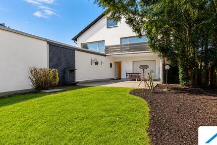 Haus Dinslaken - 4 Zimmer, 160 m&sup2;, 1.900&euro; | Angebot:26398733