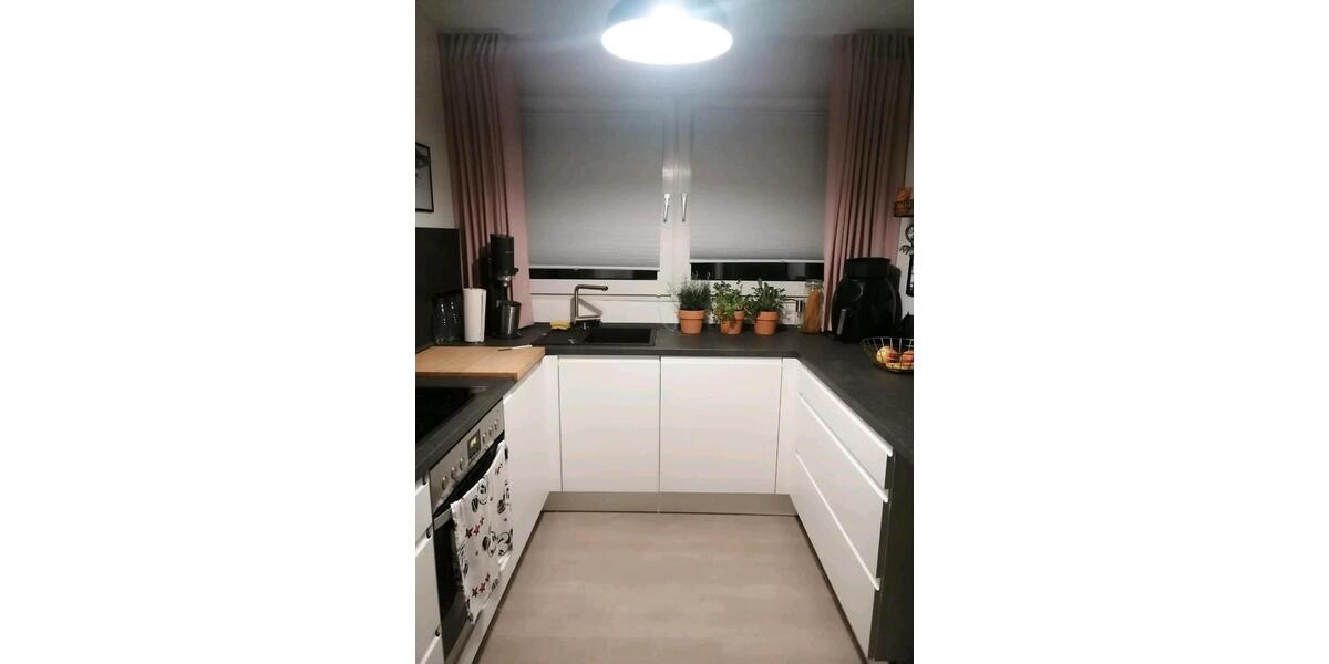 Dachgeschoßwohnung Oberhausen Alstaden - 3.5 Zimmer, 69 m&sup2;, 189.000&euro; | Angebot:25995481