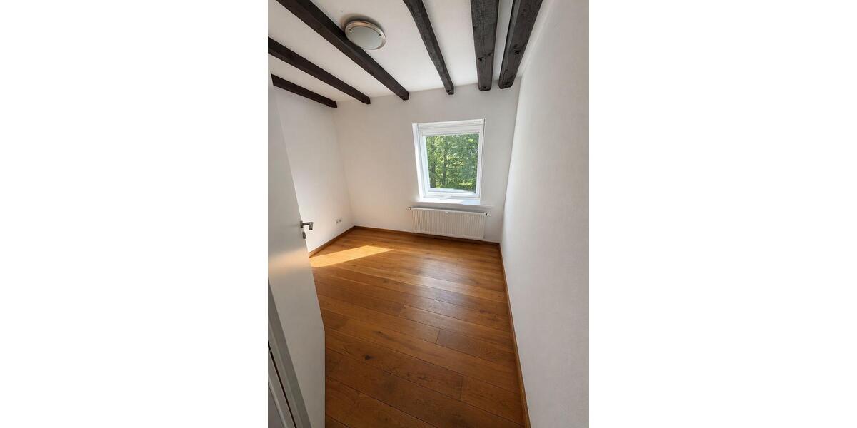 Maisonettenwohnung Wuppertal Gemarkung Barmen - 5.5 Zimmer, 140 m&sup2;, 1.600&euro; | Angebot:26384314