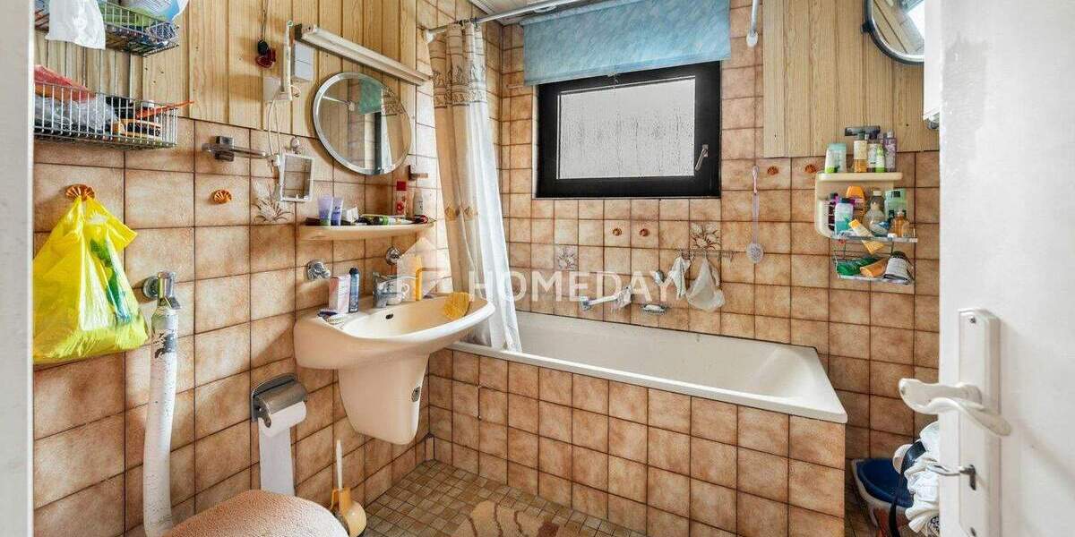 Reihenmittelhaus Recklinghausen König-Ludwig - 6 Zimmer, 125 m&sup2;, 415.000&euro; | Angebot:25628643
