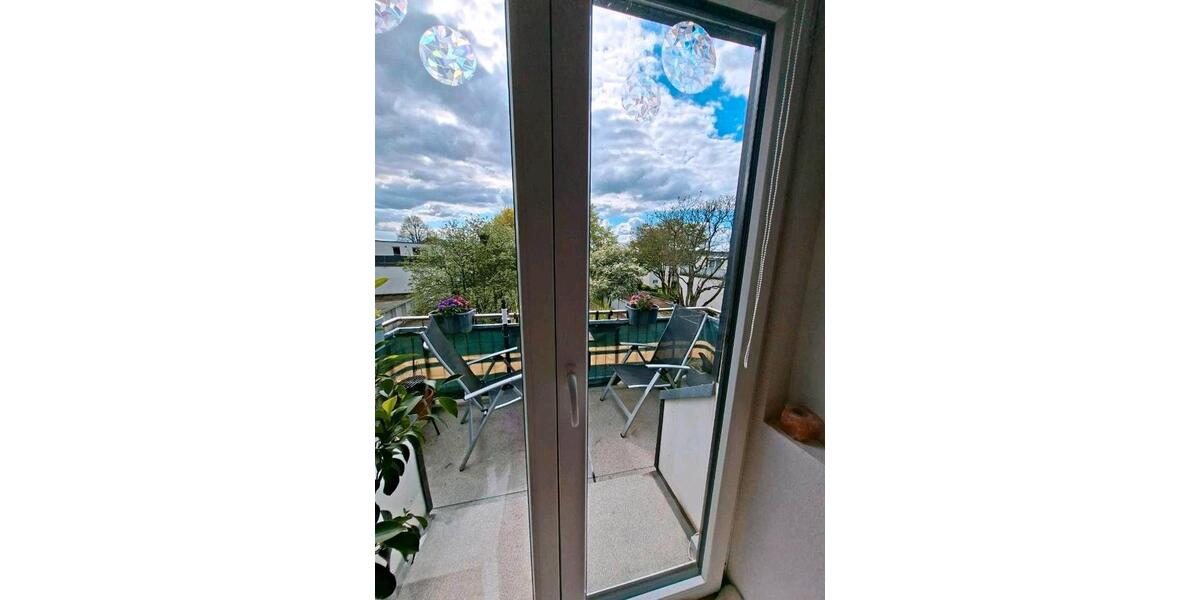Dachgeschoßwohnung Essen Stadtbezirk IV - 3 Zimmer, 67 m&sup2;, 855&euro; | Angebot:26236994