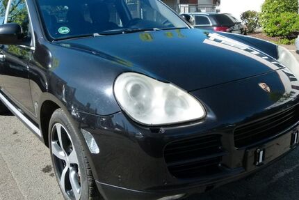 Porsche Cayenne 183.020 km 3.700 &euro; Oberhausen 46047
