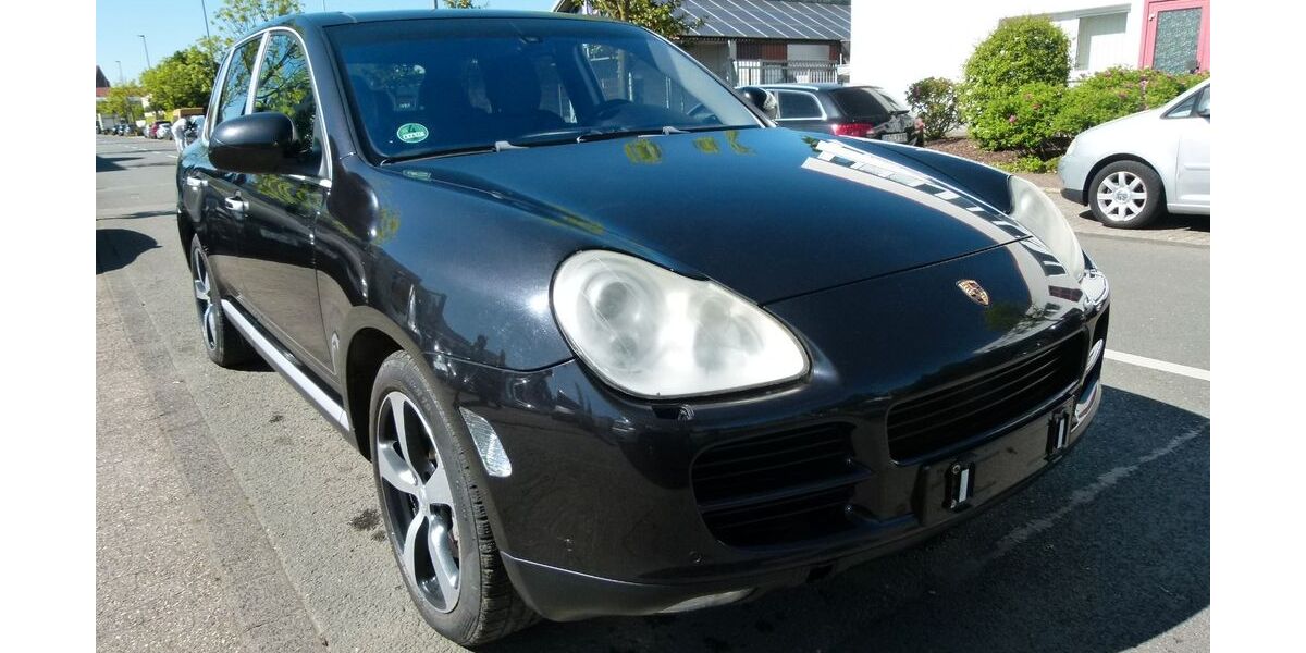 Porsche Cayenne 183.020 km 3.700 &euro; Oberhausen 46047