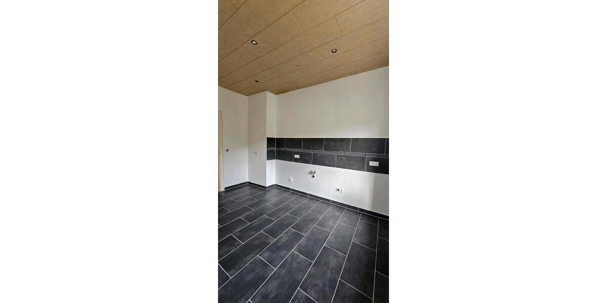 Etagenwohnung Wuppertal Gemarkung Barmen - 1 Zimmer, 69 m&sup2;, 570&euro; | Angebot:26378877