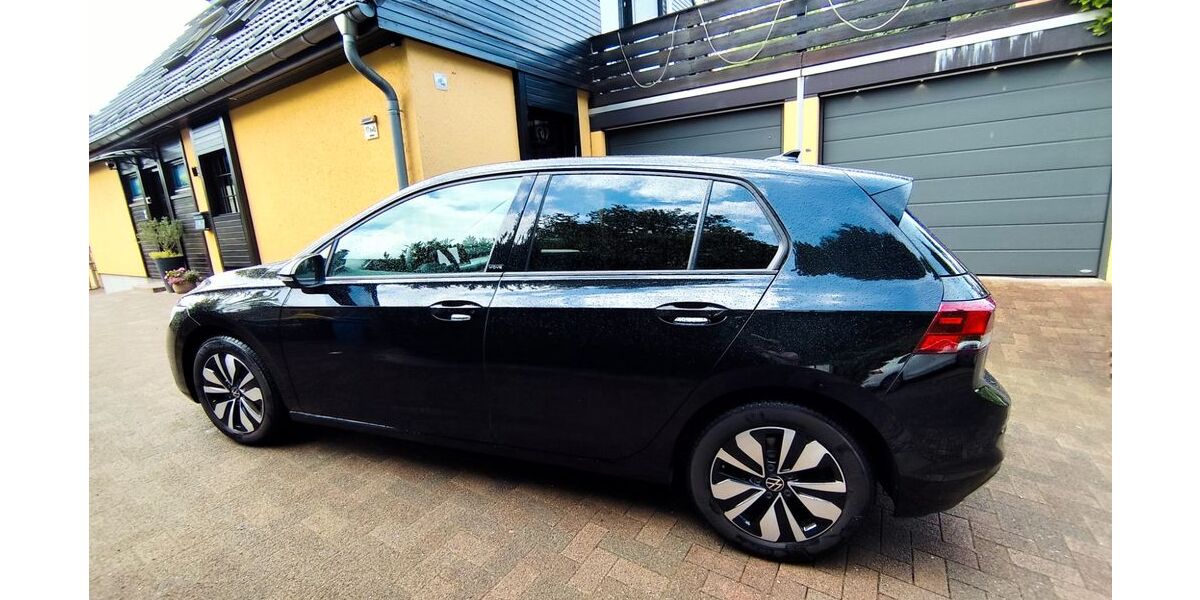 VW Golf 18.000 km 18.900 &euro; Essen 45141