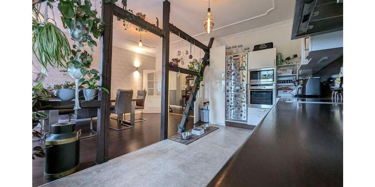 Etagenwohnung Duisburg Mittelmeiderich - 5 Zimmer, 132 m&sup2;, 199.900&euro; | Angebot:25401378