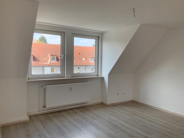 Dachgeschoßwohnung Herne Wanne - 2 Zimmer, 68 m&sup2;, 469&euro; | Angebot:22511290
