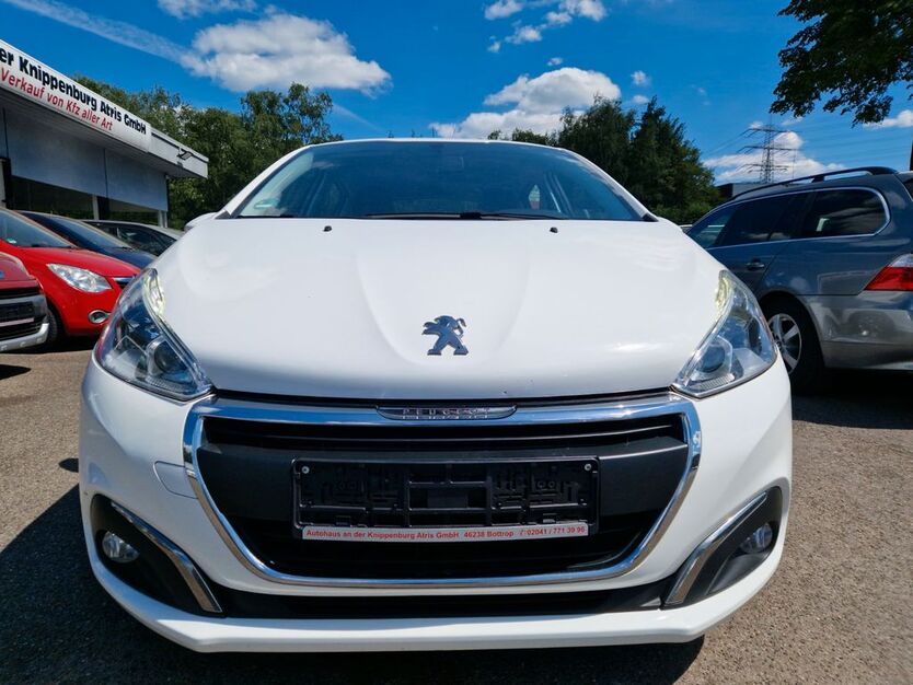 Peugeot 208 178.000 km 6.200 € Bottrop 46238
