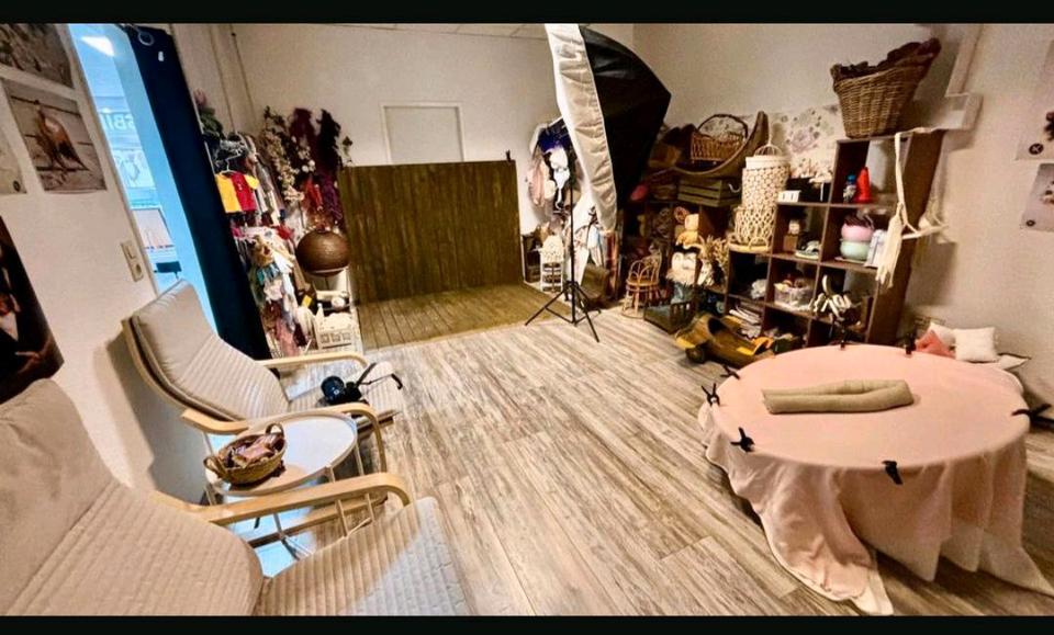 Ladenlokal zur Miete (inventar muss übernommen werden extra € VB) zimmer