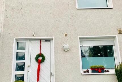 Charmantes kleines Reihenmittelhaus zu verkaufen zimmer