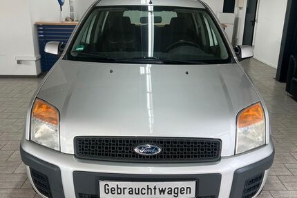 Ford Fusion 157.000 km 2.250 &euro; Voerde (Niederrhein) 46562