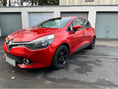 Renault Clio 151.000 km 5.100 &euro; Dortmund 44357