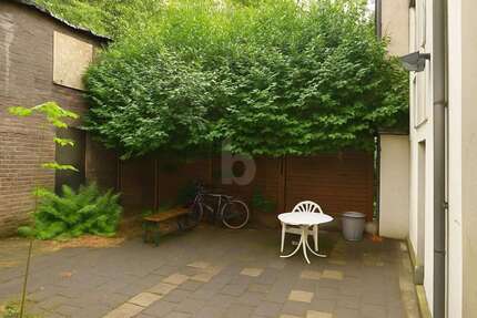 Haus Duisburg Laar - 13 Zimmer, 308 m&sup2;, 420.000&euro; | Angebot:27445061