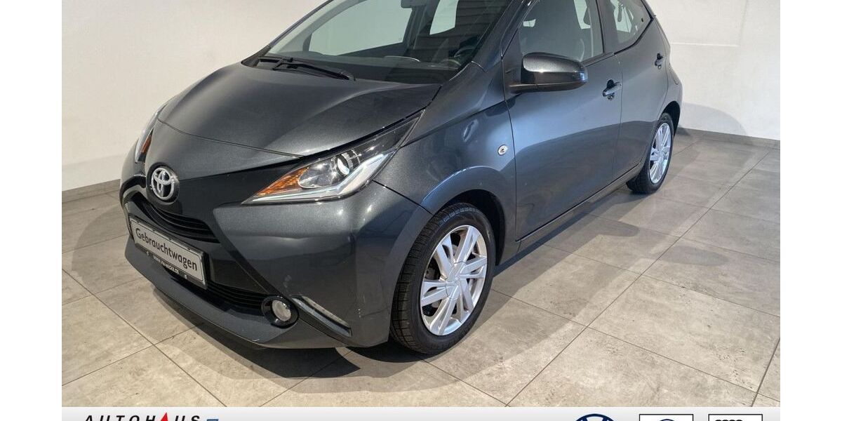 Toyota Aygo (X) 70.193 km 7.980 € Bochum - Linden 44879