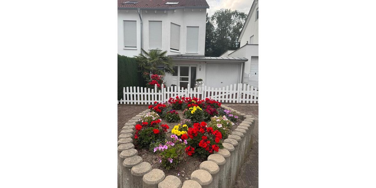 HausDoppelhaushälfte mit Garten, Garage in Witten 5.5 zimmer