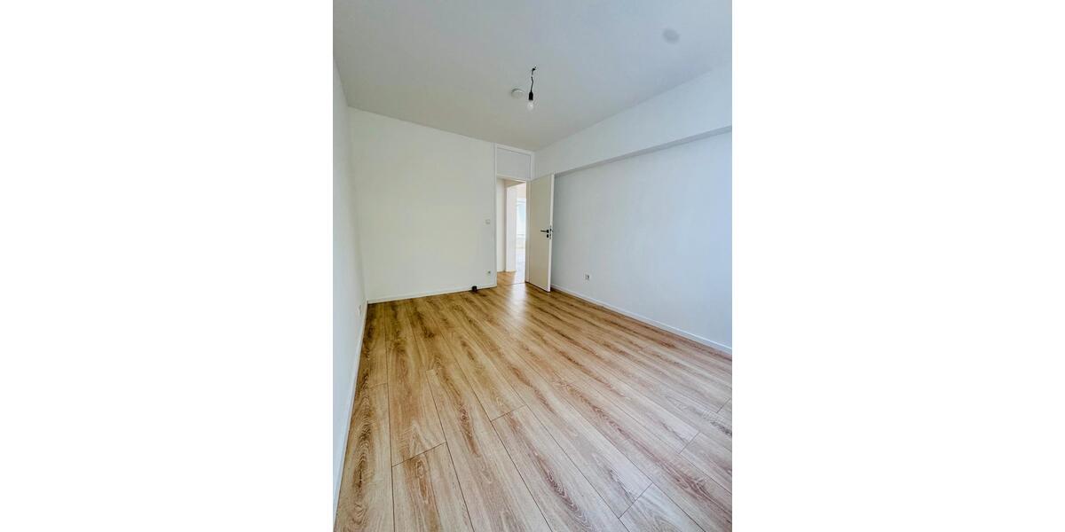 Terrassenwohnung Wuppertal Brill - 4.5 Zimmer, 96 m&sup2;, 240.000&euro; | Angebot:26406433