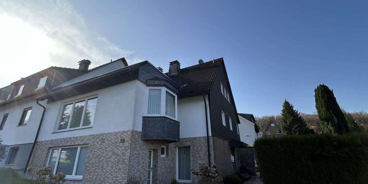 Einfamilienhaus Wuppertal Dönberg - 9 Zimmer, 205 m&sup2;, 599.000&euro; | Angebot:26932354