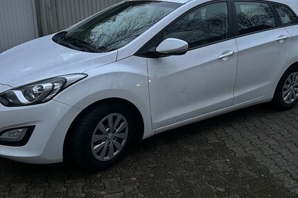 Hyundai i30 150.000 km 9.000 &euro; Hattingen 45527