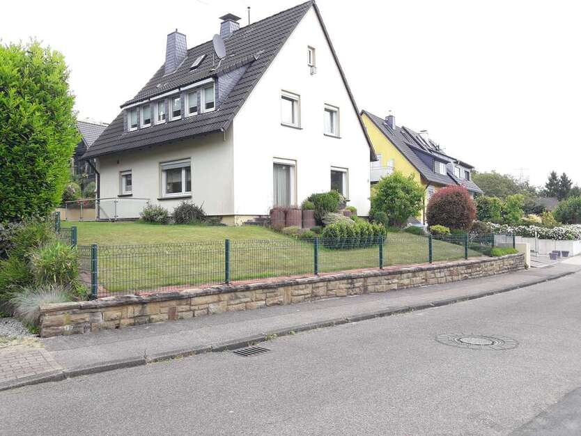 Haus zum Kaufen in Essen 495.000 € 111 m² 6.5 zimmer