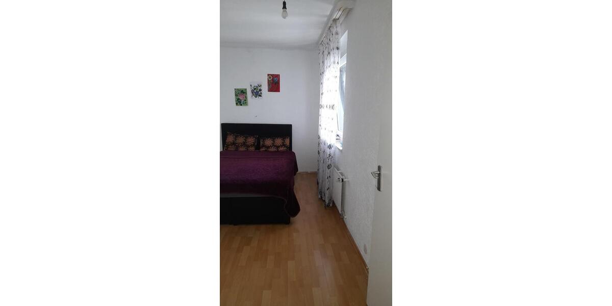 Etagenwohnung Gelsenkirchen Gelsenkirchen-Nord - 4 Zimmer, 91 m&sup2;, 108.000&euro; | Angebot:27168178