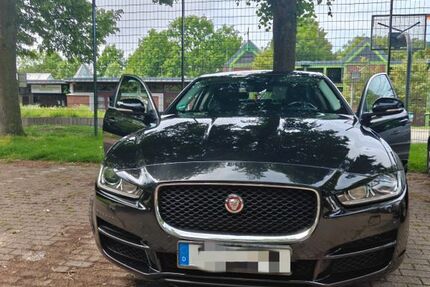 Jaguar XE 98.000 km 17.500 &euro; Essen 45279