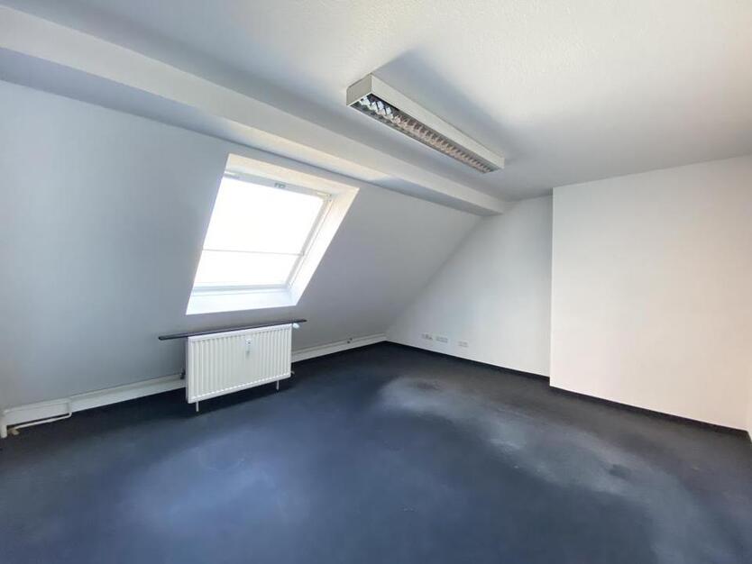 Ihr Großzügiges Büro im Zentrum von Dortmund: Arbeiten Sie mit Stil und Komfort! zimmer