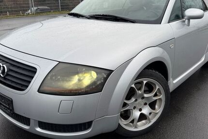 Audi TT 239.000 km 2.990 &euro; Essen 45133