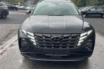 Hyundai TUCSON 102.000 km 22.700 &euro; Gelsenkirchen 45879