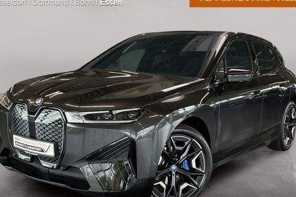 BMW iX 30.617 km 53.999 € Essen 45141