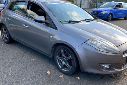 Fiat Bravo 148.000 km 2.299 € Herten 45701