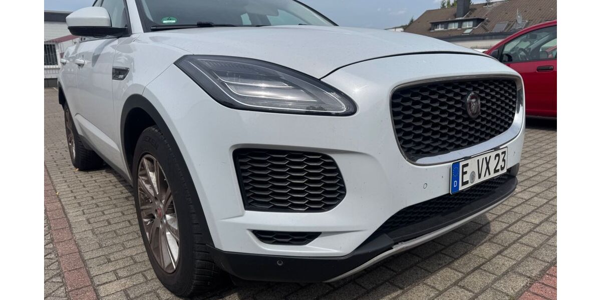 Jaguar E-Pace 174.987 km 7.990 &euro; Essen 45326