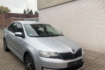 Skoda Rapid 144.000 km 5.500 € Essen 45143