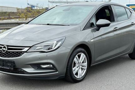 Opel Astra 47.926 km 9.700 &euro; Duisburg 47138