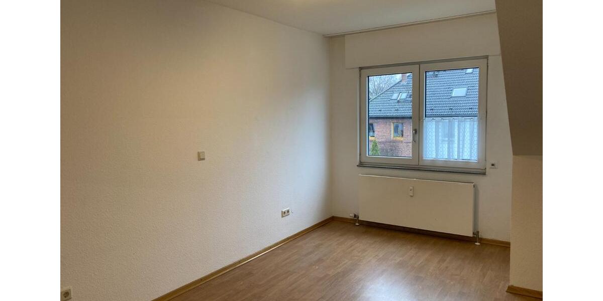 Dachgeschoßwohnung Duisburg Laar - 2 Zimmer, 57 m&sup2;, 600&euro; | Angebot:25238997