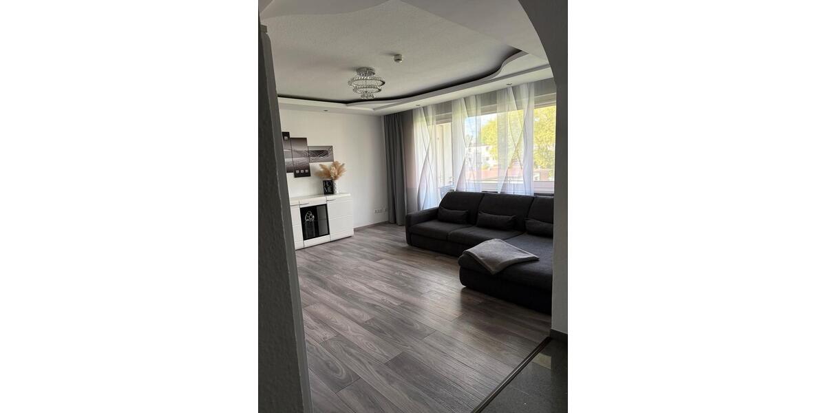 Etagenwohnung Duisburg Hamborn - 3.5 Zimmer, 76 m&sup2;, 157.500&euro; | Angebot:26903177