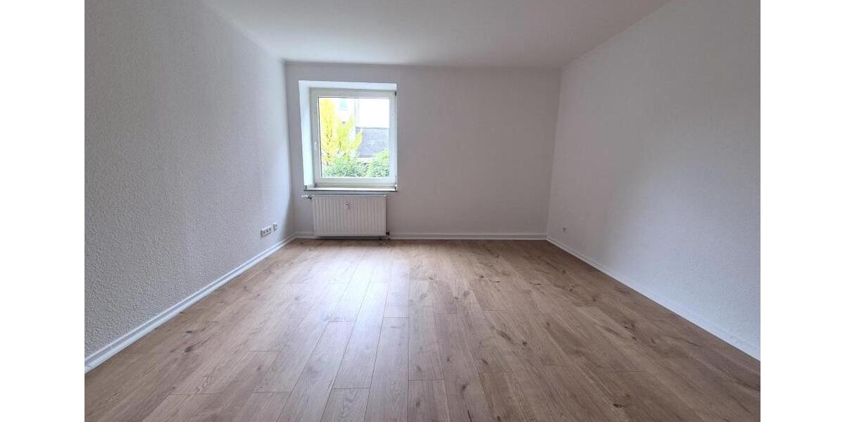 Erdgeschoßwohnung Duisburg Mittelmeiderich - 2 Zimmer, 58 m&sup2;, 410&euro; | Angebot:24535127