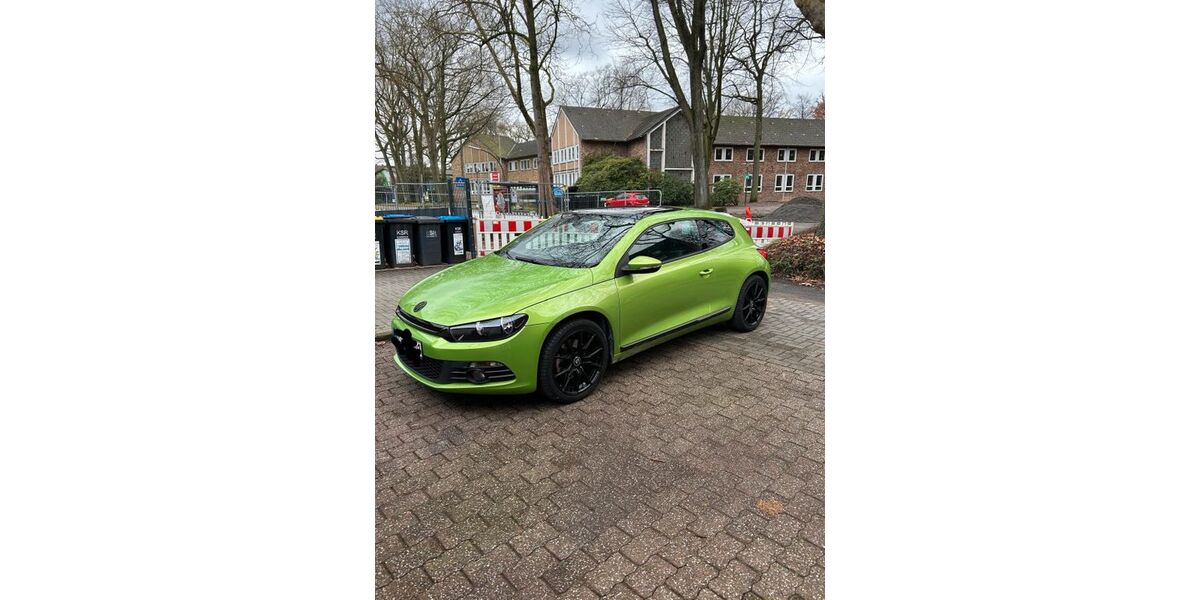 VW Scirocco 176.000 km 7.900 &euro; Recklinghausen 45659