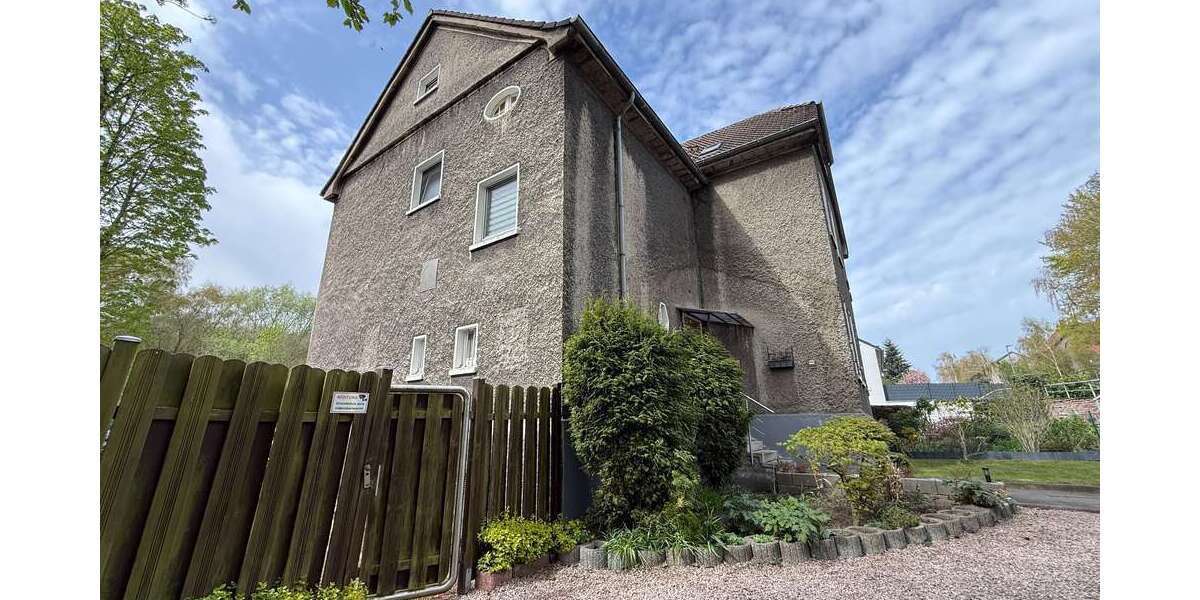 Einfamilienhaus Gelsenkirchen Gelsenkirchen-Nord - 7 Zimmer, 140 m&sup2;, 349.000&euro; | Angebot:26163428