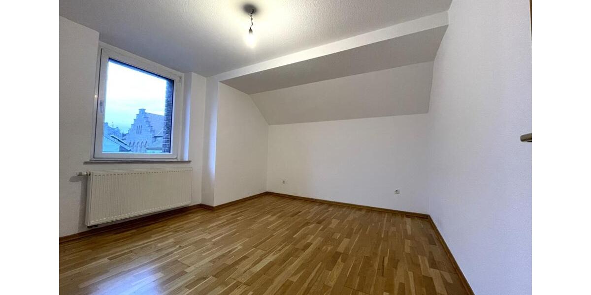 Helle Wohnung mit großem Wohnbereich| Gemeinschaftliche Terrassen-Nutzung 3 zimmer