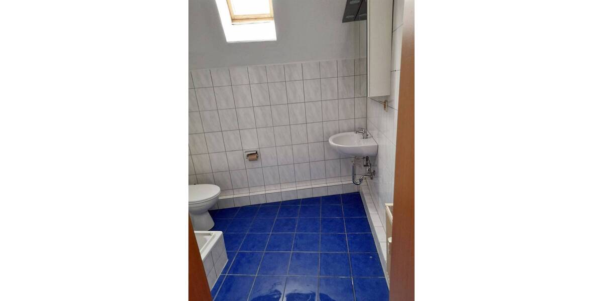Etagenwohnung Oberhausen Stadtmitte - 2 Zimmer, 55 m&sup2;, 275&euro; | Angebot:26903996