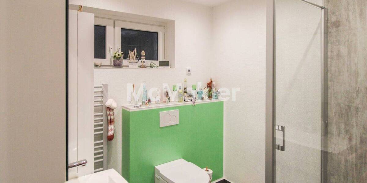 Etagenwohnung Gelsenkirchen Schalke - 3 Zimmer, 100 m&sup2;, 135.000&euro; | Angebot:26852981