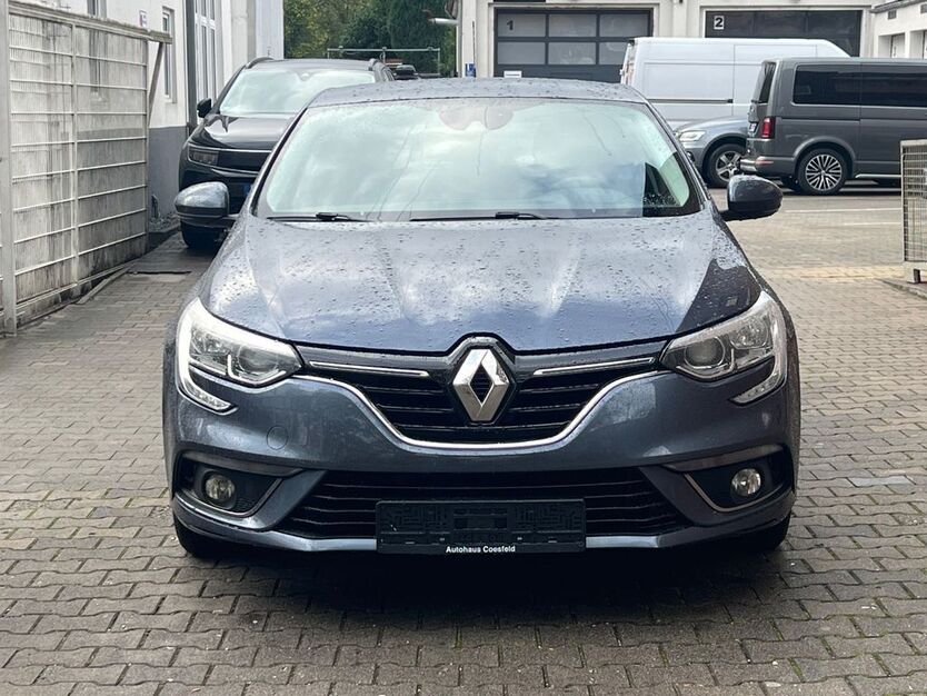 Renault Megane 141.000 km 6.990 € Gladbeck 45968